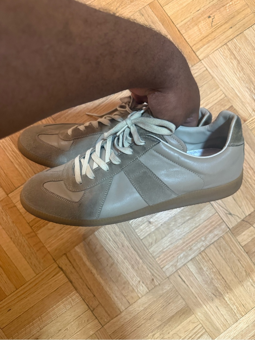 Men's Maison Martin Margiela Replica Sneaker in Light Beige size 45